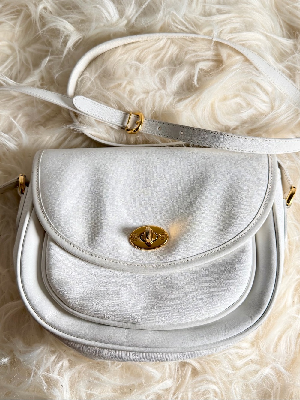 Vintage Gucci Micro GG Monogram Saddle Crossbody